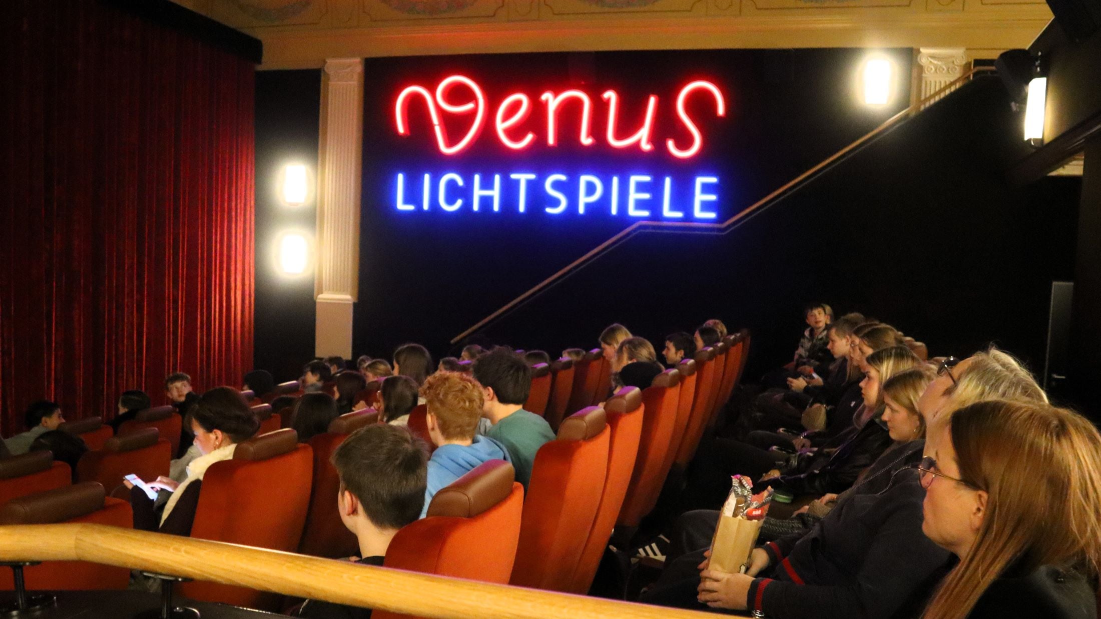 Noch freie Plätze für das Schulkino im Herbst